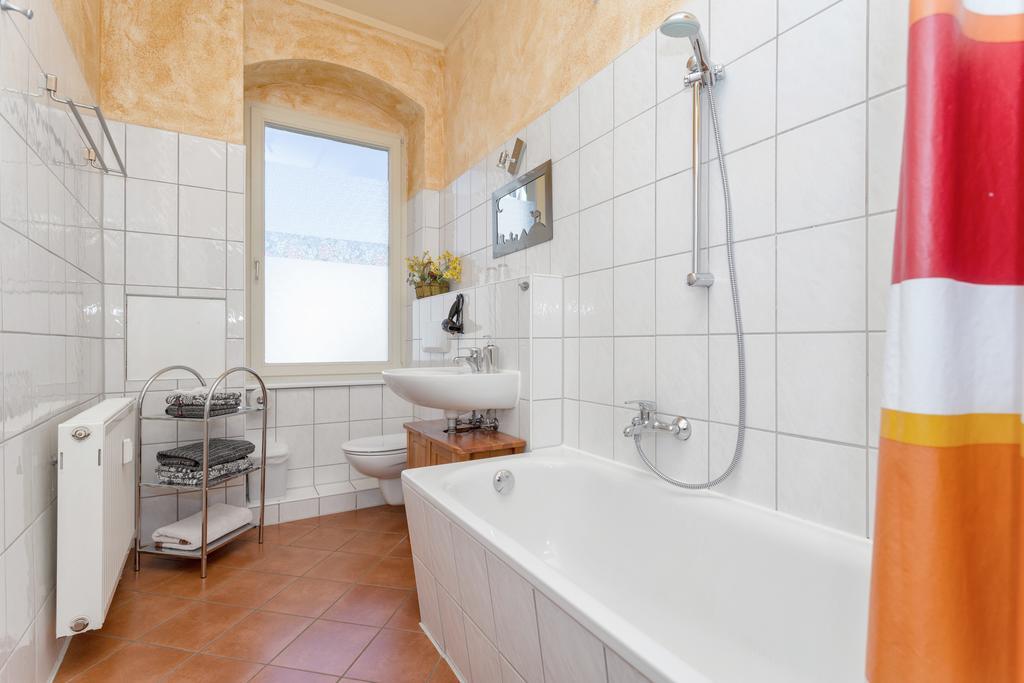Appartement Residenz Bis 6 Gaeste , Bis 4 Gaeste, Elbflorenz Bis 2 Gaeste