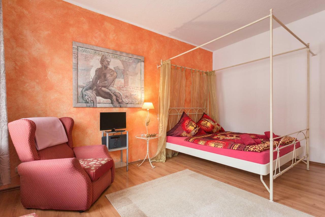 Residenz Bis 6 Gaeste , Bis 4 Gaeste, Elbflorenz Bis 2 Gaeste Appartement