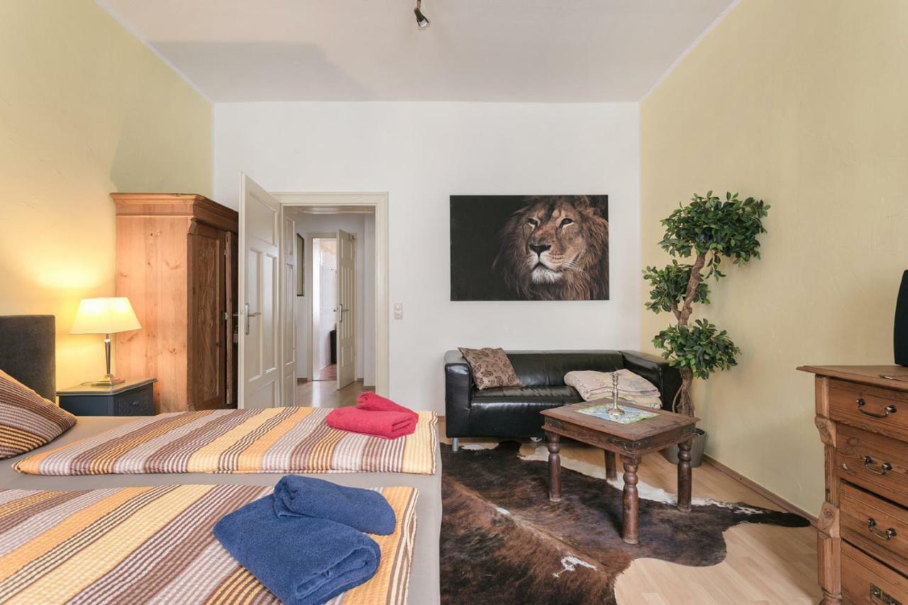 Residenz: Spacious For Groups Up To 6 *