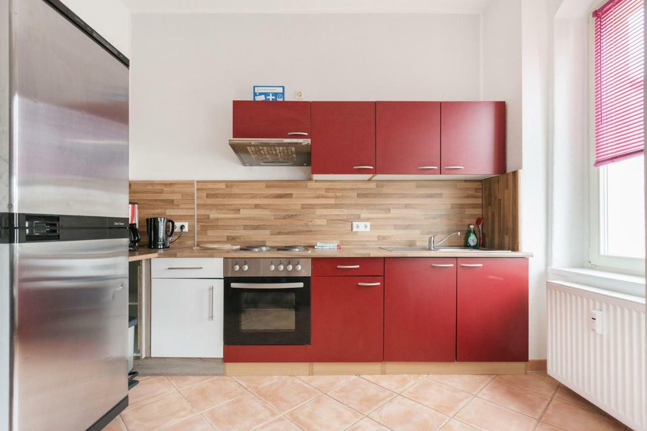 Residenz: Spacious For Groups Up To 6 Apartment *